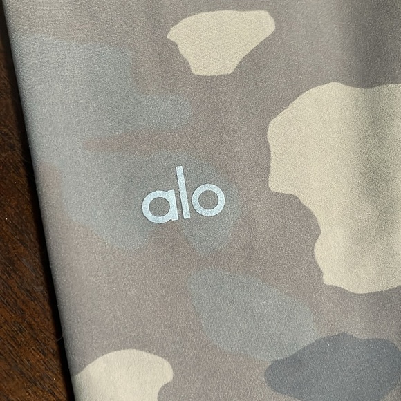 Alo legging - Picture 5 of 7
